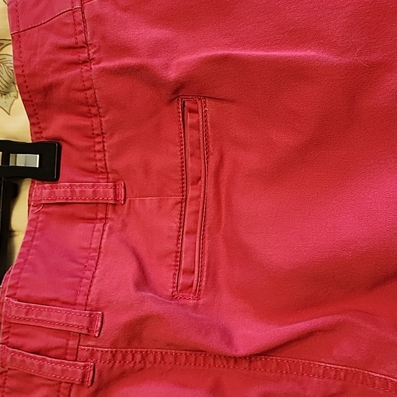 5 for $15 Pink skirt - Picture 5 of 8